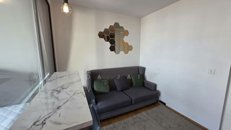 Noble Revo Silom, Bangkok, 88 Soi Surasak Surasak Road, Silom, Bang Rak, Bangkok, 1 Bedroom, 34 sqm, Condo For Rent, by Withada Jaiarree, 500251737 - DDproperty.com