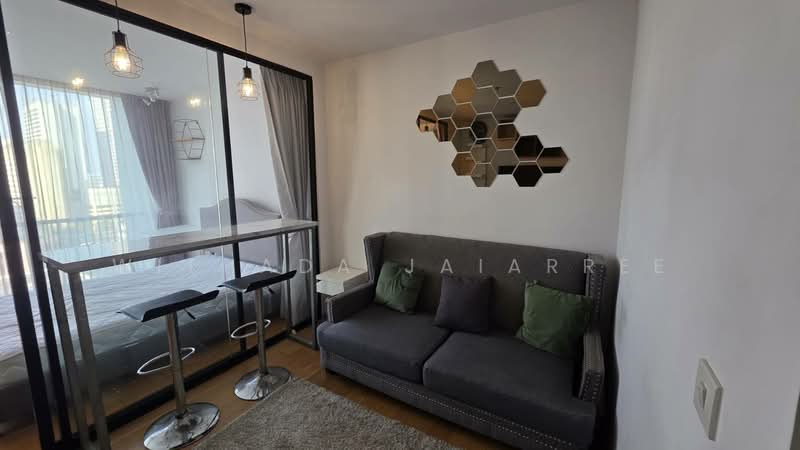 Noble Revo Silom, Bangkok, 88 Soi Surasak Surasak Road, Silom, Bang Rak, Bangkok, 1 Bedroom, 34 sqm, Condo For Rent, by Withada Jaiarree, 500251737 - DDproperty.com