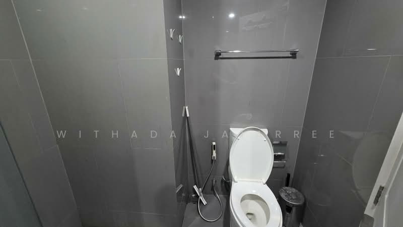 Noble Revo Silom, Bangkok, 88 Soi Surasak Surasak Road, Silom, Bang Rak, Bangkok, 1 Bedroom, 34 sqm, Condo For Rent, by Withada Jaiarree, 500251737 - DDproperty.com