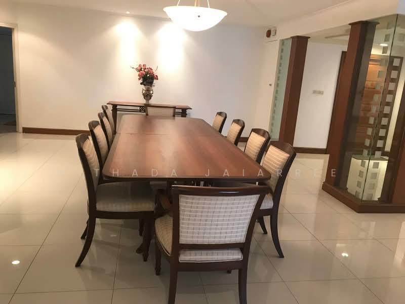 Kallista Mansion, Bangkok, 64 Soi Sukhumvit 11, Khlongtoei Nua, Watthana, Bangkok, 3 Bedrooms, 315 sqm, Condo For Rent, by Withada Jaiarree, 500251745 - DDproperty.com