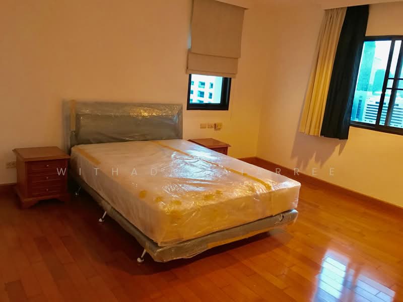 Kallista Mansion, Bangkok, 64 Soi Sukhumvit 11, Khlongtoei Nua, Watthana, Bangkok, 3 Bedrooms, 315 sqm, Condo For Rent, by Withada Jaiarree, 500251745 - DDproperty.com