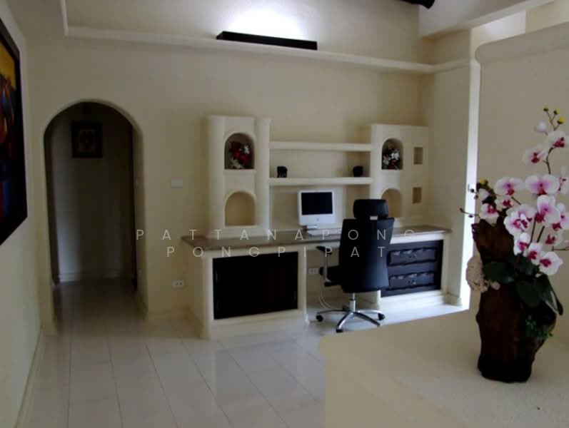 undefined, Chon Buri (Pattaya), Poong, Bang Lamung (Pattaya), Chon Buri (Pattaya), 2 Bedrooms, 200 sqm, Single Detached House For Sale, by Pattanapong Pongpipat, 500251792 - DDproperty.com