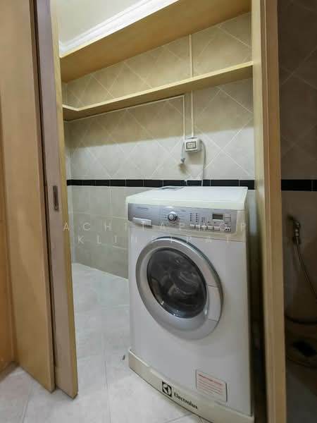 View Talay Residence 5 Pratumnak, Chon Buri (Pattaya), 6 พระตำหนัก, Nong Pru, Bang Lamung (Pattaya), Chon Buri (Pattaya), 2 Bedrooms, 184 sqm, Condo For Sale, by Achitaphop Klinpipat, 500251800 - DDproperty.com