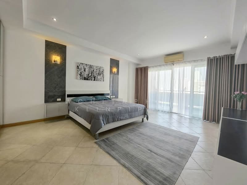 View Talay Residence 5 Pratumnak, Chon Buri (Pattaya), 6 พระตำหนัก, Nong Pru, Bang Lamung (Pattaya), Chon Buri (Pattaya), 2 Bedrooms, 184 sqm, Condo For Sale, by Achitaphop Klinpipat, 500251800 - DDproperty.com