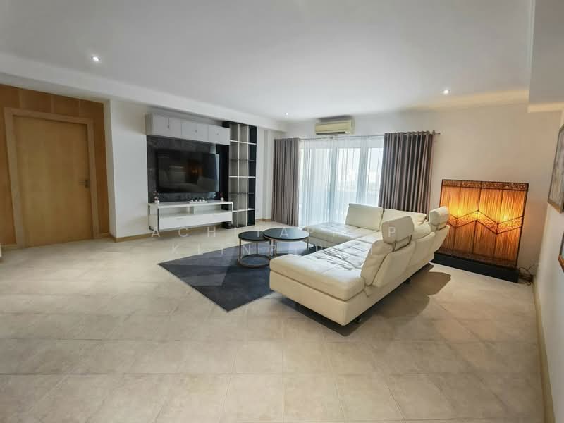 View Talay Residence 5 Pratumnak, Chon Buri (Pattaya), 6 พระตำหนัก, Nong Pru, Bang Lamung (Pattaya), Chon Buri (Pattaya), 2 Bedrooms, 184 sqm, Condo For Sale, by Achitaphop Klinpipat, 500251800 - DDproperty.com