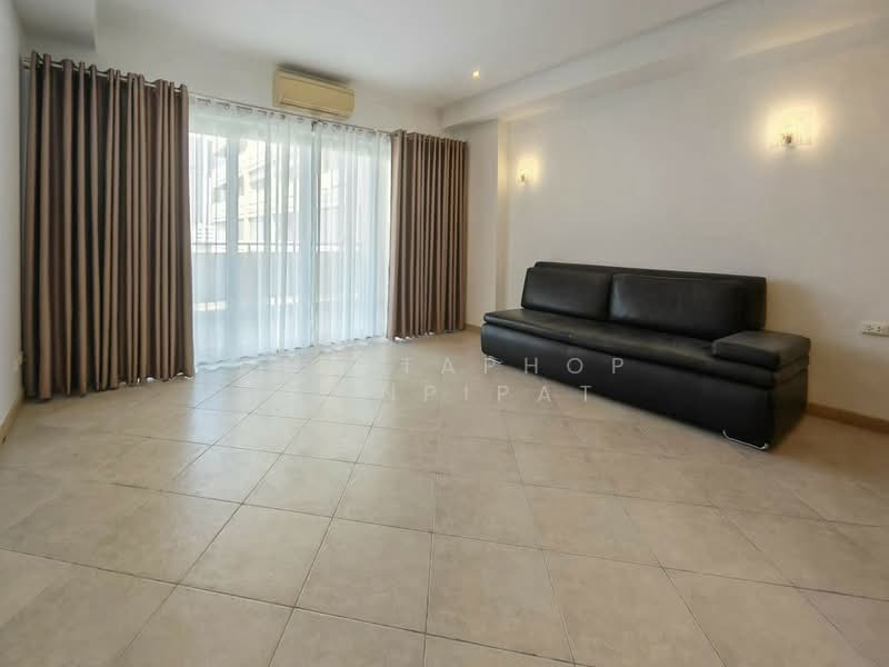 View Talay Residence 5 Pratumnak, Chon Buri (Pattaya), 6 พระตำหนัก, Nong Pru, Bang Lamung (Pattaya), Chon Buri (Pattaya), 2 Bedrooms, 184 sqm, Condo For Sale, by Achitaphop Klinpipat, 500251800 - DDproperty.com