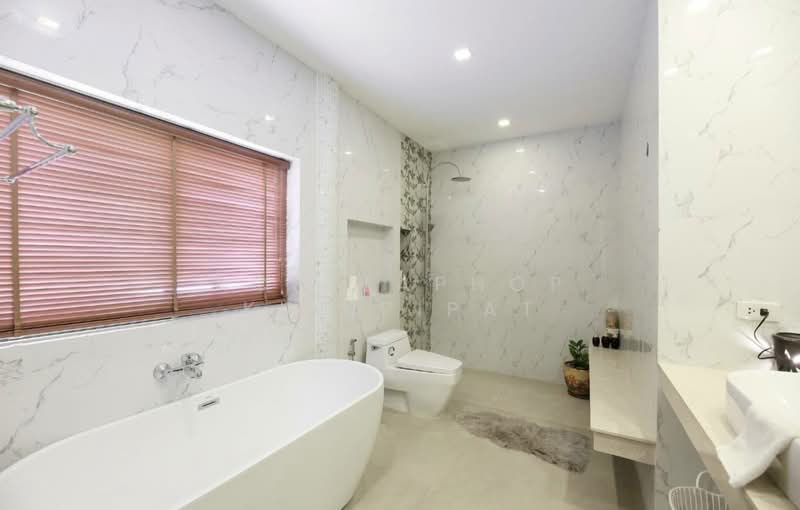 5-BR House, Chon Buri (Pattaya), Nong Pru, Bang Lamung (Pattaya), Chon Buri (Pattaya), 5 Bedrooms, 365 sqm, Single Detached House For Rent, by Achitaphop Klinpipat, 500251822 - DDproperty.com