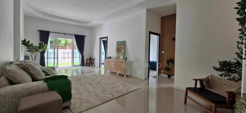 3-BR House, Chon Buri (Pattaya), Poong, Bang Lamung (Pattaya), Chon Buri (Pattaya), 3 Bedrooms, 180 sqm, Single Detached House For Sale, by Achitaphop Klinpipat, 500251829 - DDproperty.com