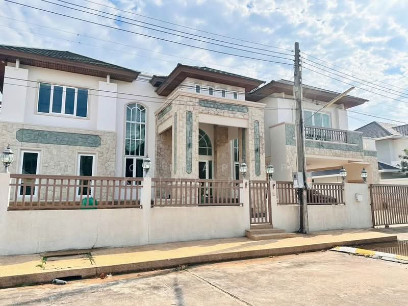 undefined, Chon Buri (Pattaya), Nong Pru, Bang Lamung (Pattaya), Chon Buri (Pattaya), 4 Bedrooms, 445 sqm, Single Detached House For Sale, by Achitaphop Klinpipat, 500251831 - DDproperty.com