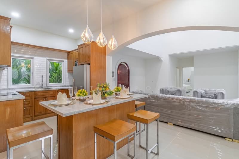 Silk Road Place, Chon Buri (Pattaya), Chaiyapruek 2 Road, Bang Lamung, Bang Lamung (Pattaya), Chon Buri (Pattaya), 3 Bedrooms, 380 sqm, Single Detached House For Sale, by Pattanapong Pongpipat, 500251838 - DDproperty.com