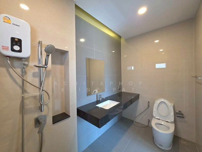 undefined, Chon Buri (Pattaya), Bang Lamung, Bang Lamung (Pattaya), Chon Buri (Pattaya), 3 Bedrooms, 165 sqm, Single Detached House For Sale, by Achitaphop Klinpipat, 500251847 - DDproperty.com