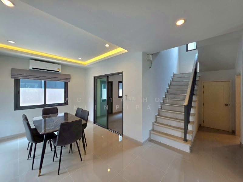 undefined, Chon Buri (Pattaya), Bang Lamung, Bang Lamung (Pattaya), Chon Buri (Pattaya), 3 Bedrooms, 165 sqm, Single Detached House For Sale, by Achitaphop Klinpipat, 500251847 - DDproperty.com