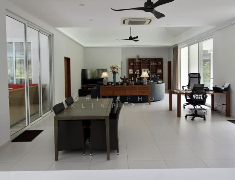 For Sale - 3-BR Villa, Prachuap Khiri Khan