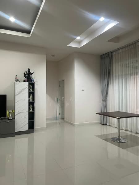 undefined, Chon Buri (Pattaya), Nong Pla Lai, Bang Lamung (Pattaya), Chon Buri (Pattaya), 3 Bedrooms, 240 sqm, Single Detached House For Rent, by Achitaphop Klinpipat, 500251860 - DDproperty.com