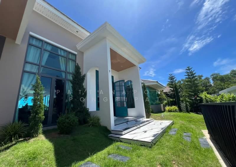 The Village Housing Estate by Horseshoe Point, Chon Buri (Pattaya), Toongklom-Huaytanoo Road, Nong Pru, Bang Lamung (Pattaya), Chon Buri (Pattaya), 4 Bedrooms, 630 sqm, Villa For Sale, by Pattanapong Pongpipat, 500251869 - DDproperty.com