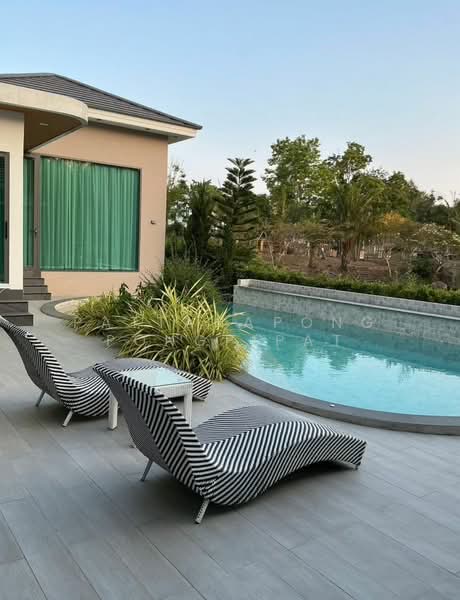 The Village Housing Estate by Horseshoe Point, Chon Buri (Pattaya), Toongklom-Huaytanoo Road, Nong Pru, Bang Lamung (Pattaya), Chon Buri (Pattaya), 4 Bedrooms, 630 sqm, Villa For Sale, by Pattanapong Pongpipat, 500251869 - DDproperty.com