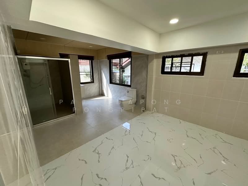 undefined, Chon Buri (Pattaya), Nong Pru, Bang Lamung (Pattaya), Chon Buri (Pattaya), 1 Bedroom, 276 sqm, Single Detached House For Rent, by Pattanapong Pongpipat, 500251875 - DDproperty.com