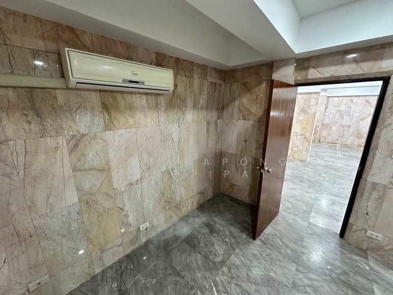 undefined, Chon Buri (Pattaya), Nong Pru, Bang Lamung (Pattaya), Chon Buri (Pattaya), 1 Bedroom, 276 sqm, Single Detached House For Rent, by Pattanapong Pongpipat, 500251875 - DDproperty.com