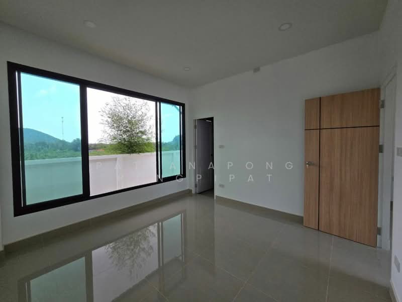 บ้าน 3-ห้องนอน, ชลบุรี, พลูตาหลวง, สัตหีบ, ชลบุรี, 170 ตร.ม., บ้านเดี่ยว ขาย, โดย Pattanapong Pongpipat, 500251880 - DDproperty.com