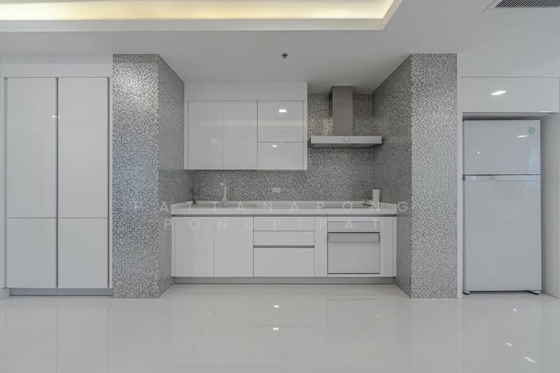 Del Mare Bangsaray Beachfront : เดลมาเล่ย์ บางเสร่ บีชฟรอนท์, ชลบุรี, นาจอมเทียน 56, บางเสร่, สัตหีบ, ชลบุรี, 190 ตร.ม., คอนโด ขาย, โดย Pattanapong Pongpipat, 500251910 - DDproperty.com