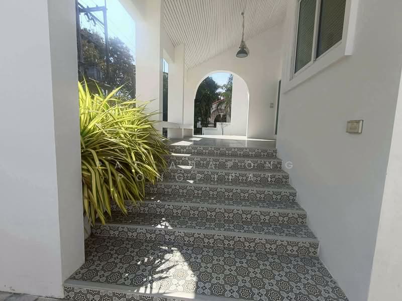 undefined, Chon Buri (Pattaya), Nong Pru, Bang Lamung (Pattaya), Chon Buri (Pattaya), 3 Bedrooms, 230 sqm, Villa For Sale, by Pattanapong Pongpipat, 500251922 - DDproperty.com