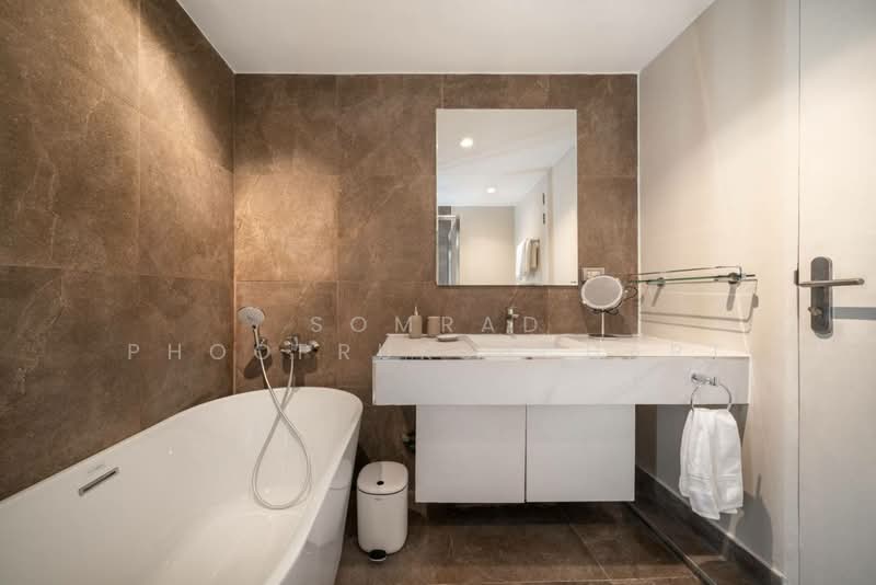 The Alcove Sukhumvit 49, Bangkok, Soi Sukhumvit 49, Khlong Tan Nua, Watthana, Bangkok, 2 Bedrooms, 112 sqm, Condo For Rent, by Somrad Phoopruksachart, 500251930 - DDproperty.com