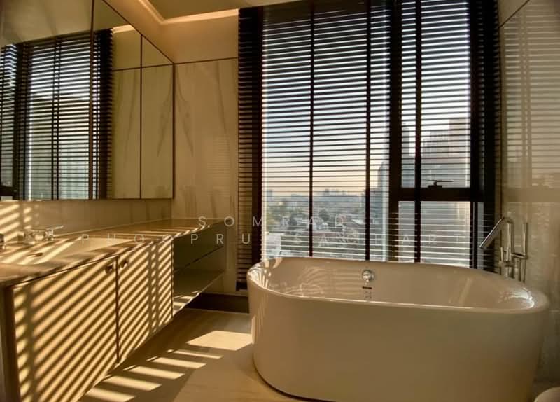 Kraam Sukhumvit 26, Bangkok, 55 Soi Sukhumvit 26 Sukhumvit Road, Khong Tan, Khlong Toei, Bangkok, 2 Bedrooms, 105 sqm, Condo For Rent, by Somrad Phoopruksachart, 500251933 - DDproperty.com