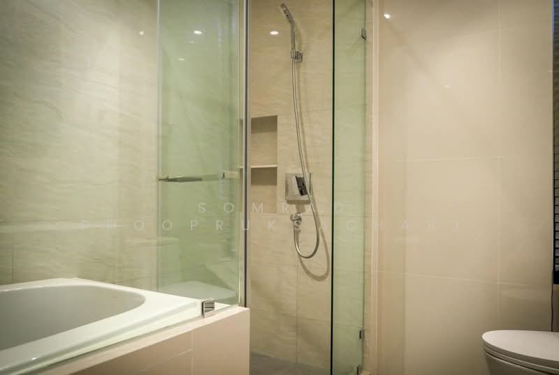 Maru Ekkamai 2, Bangkok, 70-5 Sukhumvit 63 Road, Phra Kanong Nua, Watthana, Bangkok, 2 Bedrooms, 55 sqm, Condo For Rent, by Somrad Phoopruksachart, 500251941 - DDproperty.com