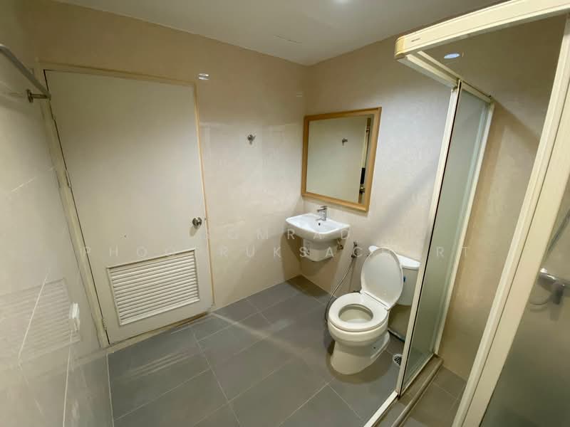 Witthayu Complex, Bangkok, 1673 New Petchaburi Road, Makkasan, Ratchathewi, Bangkok, 2 Bedrooms, 60 sqm, Condo For Rent, by Somrad Phoopruksachart, 500251961 - DDproperty.com