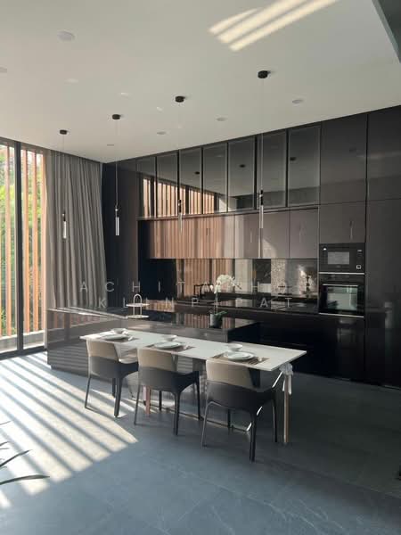 5-BR Villa, Chon Buri (Pattaya), Nong Pru, Bang Lamung (Pattaya), Chon Buri (Pattaya), 5 Bedrooms, 1,091 sqm, Villa For Sale, by Achitaphop Klinpipat, 500251979 - DDproperty.com