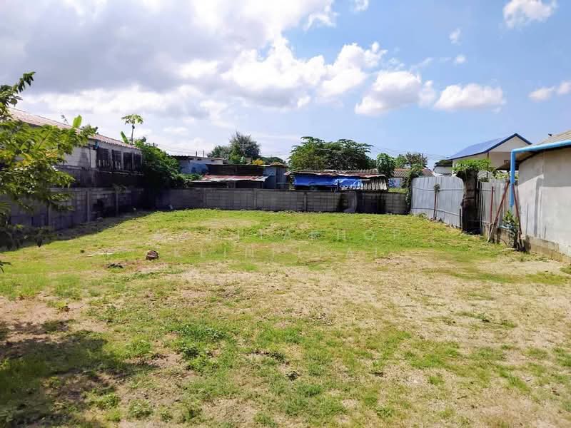 3-BR House, Chon Buri (Pattaya), Na Kloe, Bang Lamung (Pattaya), Chon Buri (Pattaya), 3 Bedrooms, 250 sqm, Single Detached House For Sale, by Achitaphop Klinpipat, 500251993 - DDproperty.com