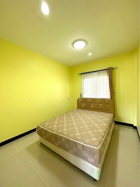 For Sale - 3-BR House, Chon Buri (Pattaya)