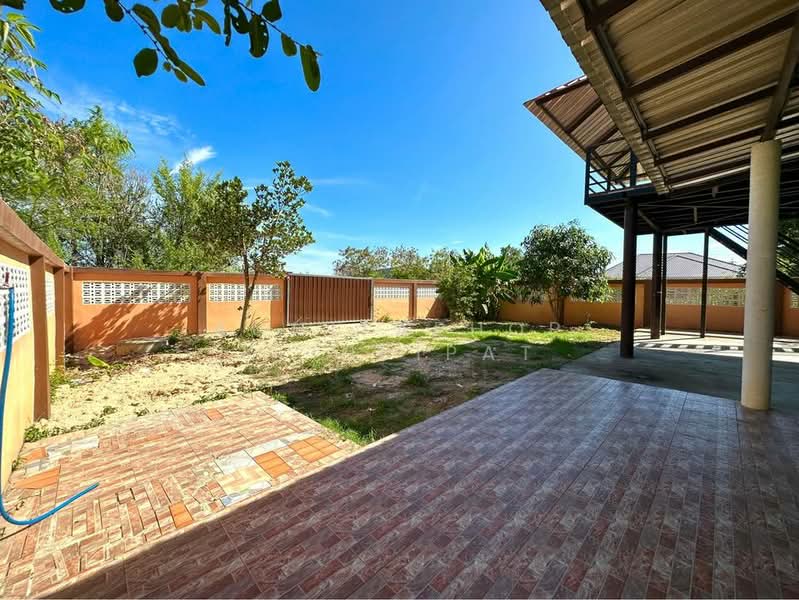 For Sale - 3-BR House, Chon Buri (Pattaya)