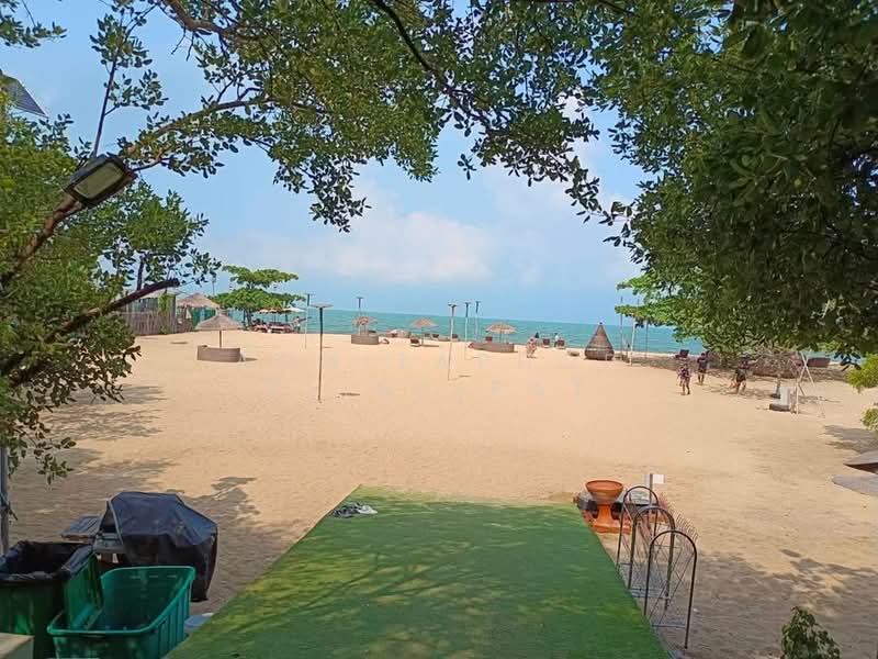 Grand Florida Beachfront : แกรนด์ ฟลอริด้า บีชฟร้อนท์, ชลบุรี, ซอยนาจอมเทียน 14, นาจอมเทียน, สัตหีบ, ชลบุรี, 42 ตร.ม., คอนโด ขาย, โดย Achitaphop Klinpipat, 500252013 - DDproperty.com