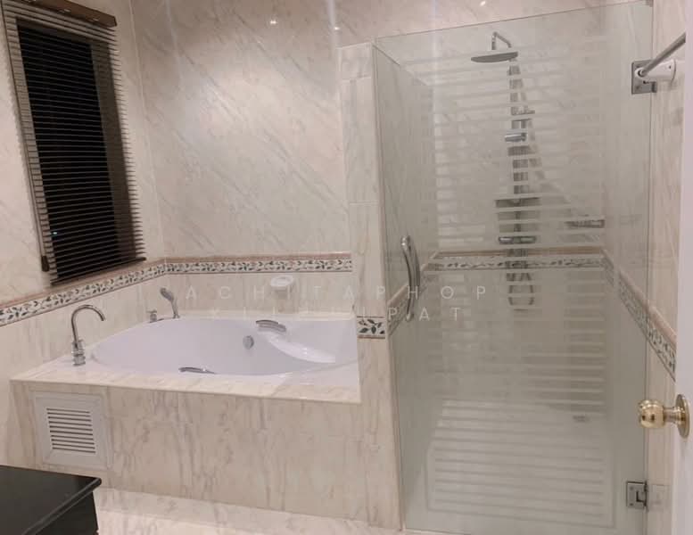 4-BR House, Chon Buri (Pattaya), Nong Pru, Bang Lamung (Pattaya), Chon Buri (Pattaya), 4 Bedrooms, 500 sqm, Single Detached House For Sale, by Achitaphop Klinpipat, 500252032 - DDproperty.com