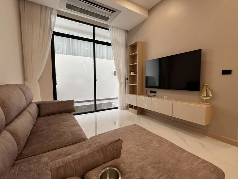 3-BR Townhouse, Chon Buri (Pattaya), Na Kloe, Bang Lamung (Pattaya), Chon Buri (Pattaya), 3 Bedrooms, 188 sqm, Townhouse For Sale, by Achitaphop Klinpipat, 500252044 - DDproperty.com