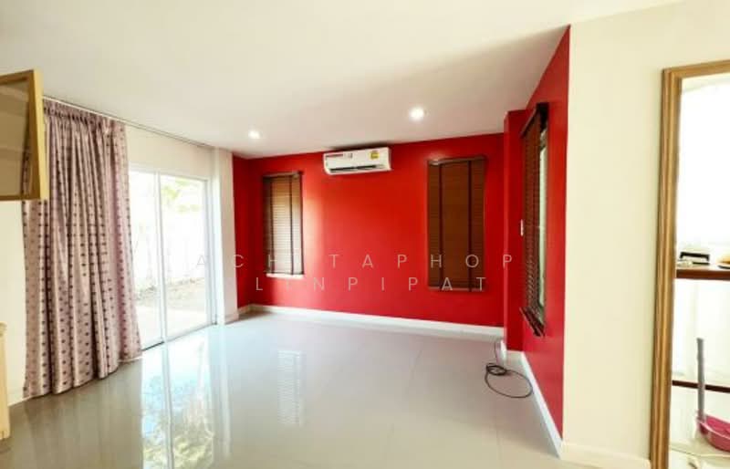 บ้าน 3-ห้องนอน, ชลบุรี, หนองขาม, ศรีราชา, ชลบุรี, 203 ตร.ม., บ้านเดี่ยว ขาย, โดย Achitaphop Klinpipat, 500252048 - DDproperty.com