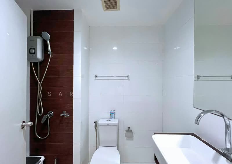 A Space Me Sukhumvit 77, Bangkok, 2363 Soi Sukhumvit 77, Sukhumvit Road, Suan Luang, Suan Luang, Bangkok, 1 Bedroom, 35 sqm, Condo For Sale, by Sariya Kansup, 500252049 - DDproperty.com
