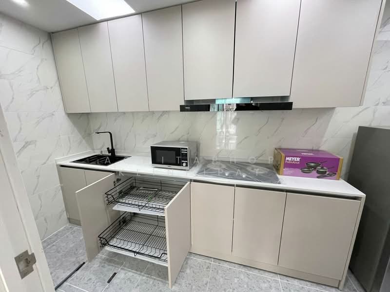 ทาวน์เฮ้าส์ 4-ห้องนอน, ชลบุรี, หนองปรือ, บางละมุง, ชลบุรี, 220 ตร.ม., ทาวน์เฮ้าส์ ขาย, โดย Achitaphop Klinpipat, 500252063 - DDproperty.com