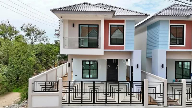 บ้าน 3-ห้องนอน, ชลบุรี, เหมือง, เมืองชลบุรี, ชลบุรี, 204 ตร.ม., บ้านเดี่ยว ขาย, โดย Achitaphop Klinpipat, 500252068 - DDproperty.com