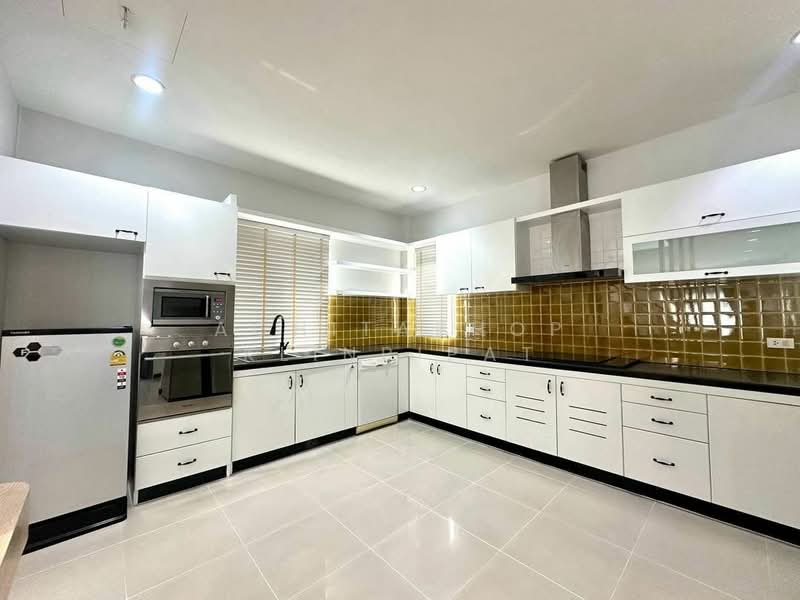 undefined, Chon Buri (Pattaya), Nong Pru, Bang Lamung (Pattaya), Chon Buri (Pattaya), 4 Bedrooms, 260 sqm, Villa For Sale, by Achitaphop Klinpipat, 500252071 - DDproperty.com