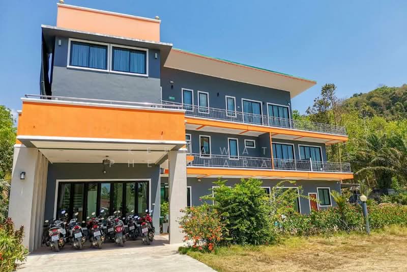 Hotel for Sale in Aonang Krabi just only 2 kilometers far from the Beaches., Krabi, นาตีน, Ao Nang, Muang Krabi, Krabi, 9 Bedrooms, 450 sqm, Townhouse For Sale, by Keeyawat Phetcharat, 500252073 - DDproperty.com