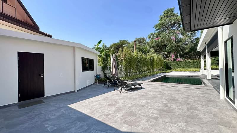 Pattaya Tower, Chon Buri (Pattaya), 79 Pattaya 4, Bang Lamung, Bang Lamung (Pattaya), Chon Buri (Pattaya), 5 Bedrooms, 365 sqm, Condo For Rent, by A LIST ELITE SELECTED, 500252094 - DDproperty.com