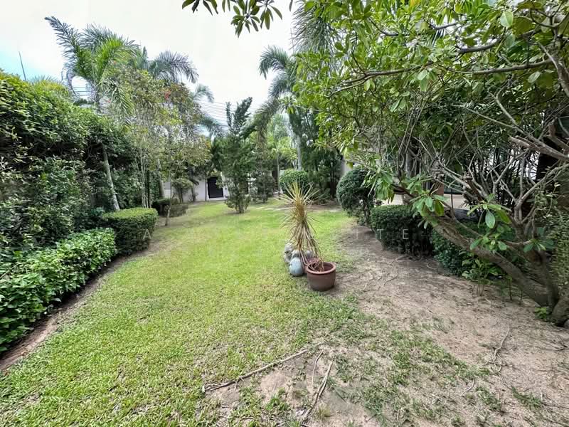 Baan Dusit Pattaya Lake, Chon Buri (Pattaya), Entrance Road, Huai Yai, Bang Lamung (Pattaya), Chon Buri (Pattaya), 3 Bedrooms, 648 sqm, Single Detached House For Sale, by A LIST ELITE SELECTED, 500252109 - DDproperty.com