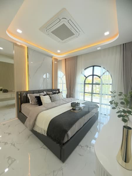 Pattaya Tower, Chon Buri (Pattaya), 79 Pattaya 4, Bang Lamung, Bang Lamung (Pattaya), Chon Buri (Pattaya), 5 Bedrooms, 350 sqm, Condo For Sale, by A LIST ELITE SELECTED, 500252110 - DDproperty.com