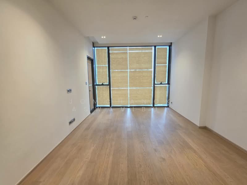 The Strand Thonglor, Bangkok, 36 Soi Sukhumvit 55, Khlong Tan Nua, Watthana, Bangkok, 1 Bedroom, 53 sqm, Condo For Sale, by Jomchanok Aswavibul, 500252162 - DDproperty.com