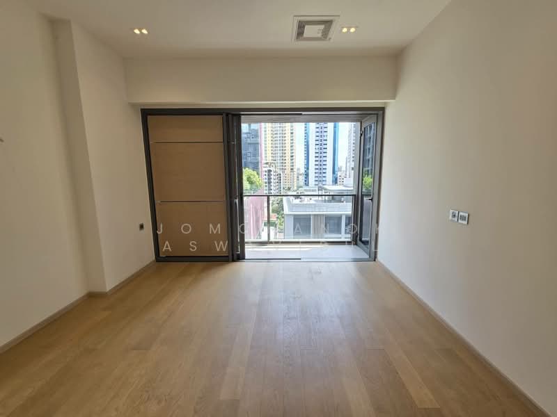 The Strand Thonglor, Bangkok, 36 Soi Sukhumvit 55, Khlong Tan Nua, Watthana, Bangkok, 1 Bedroom, 53 sqm, Condo For Sale, by Jomchanok Aswavibul, 500252162 - DDproperty.com