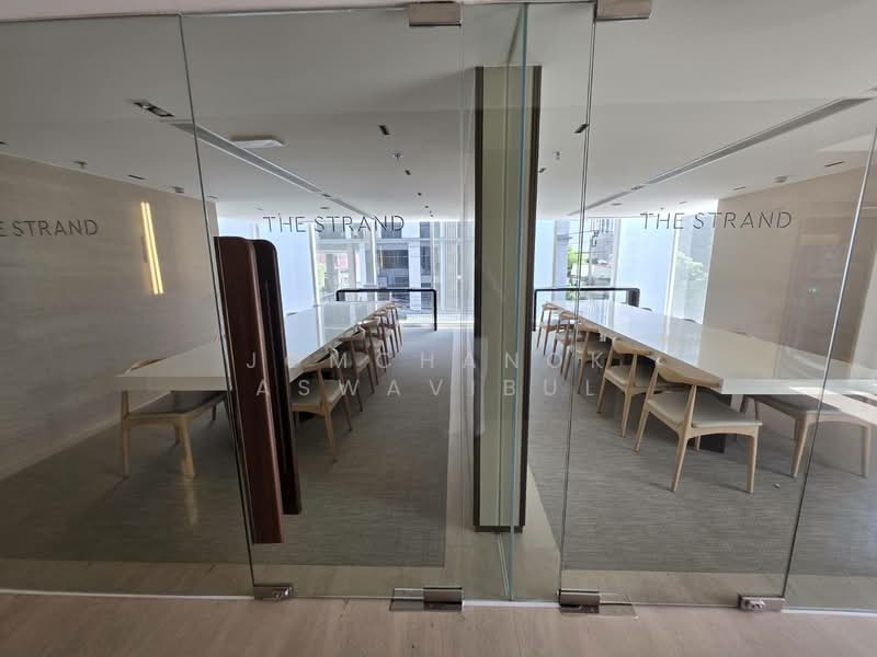 The Strand Thonglor, Bangkok, 36 Soi Sukhumvit 55, Khlong Tan Nua, Watthana, Bangkok, 1 Bedroom, 53 sqm, Condo For Sale, by Jomchanok Aswavibul, 500252162 - DDproperty.com