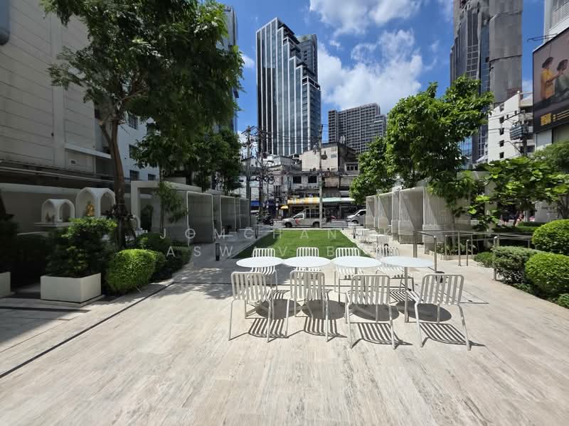 The Strand Thonglor, Bangkok, 36 Soi Sukhumvit 55, Khlong Tan Nua, Watthana, Bangkok, 1 Bedroom, 53 sqm, Condo For Sale, by Jomchanok Aswavibul, 500252162 - DDproperty.com