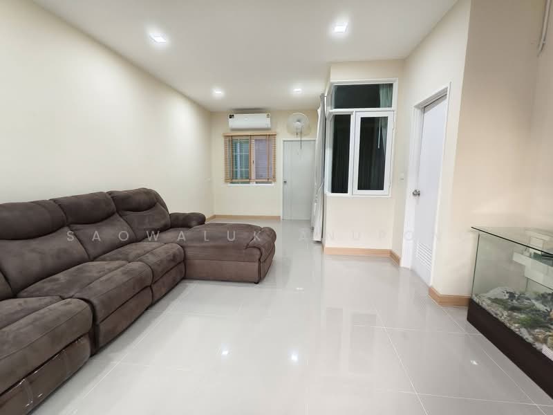 Golden Town Bangna km.5, Samut Prakan, Buanakarin, Bang Kaeo, Bang Plee, Samut Prakan, 4 Bedrooms, 140 sqm, Townhouse For Sale, by Saowaluk Anupong, 500252163 - DDproperty.com